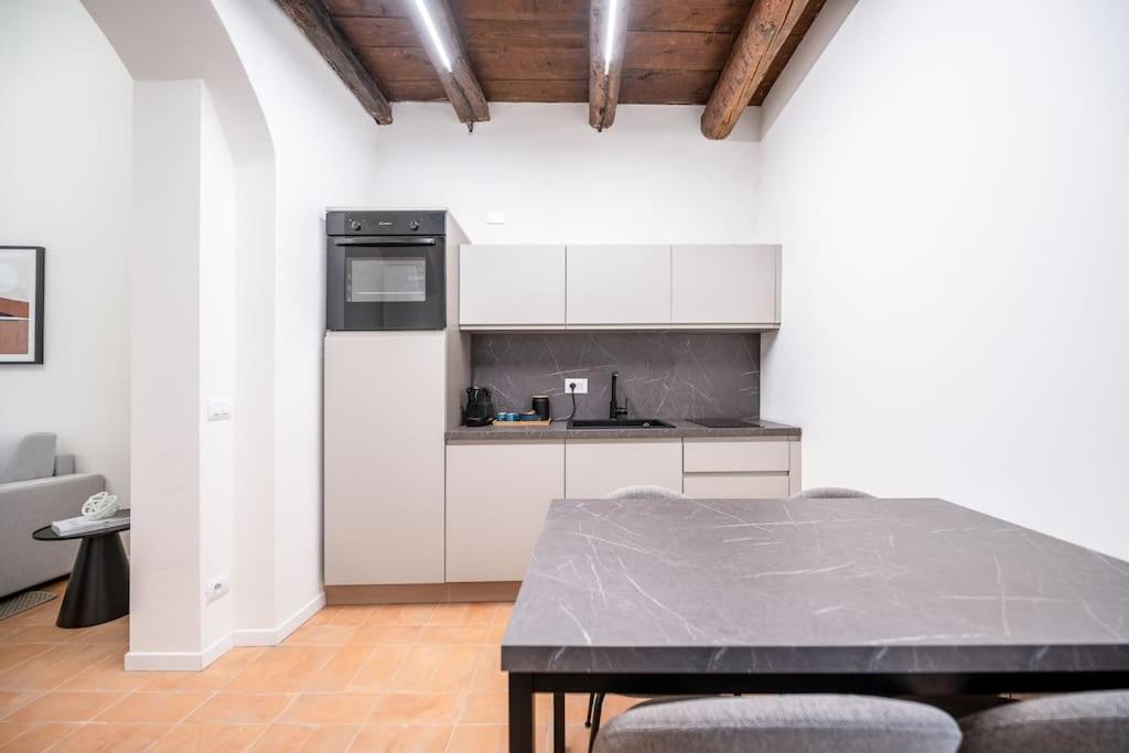 Residenza Mercanti - City Center - Lovely Maison Turin Exterior photo
